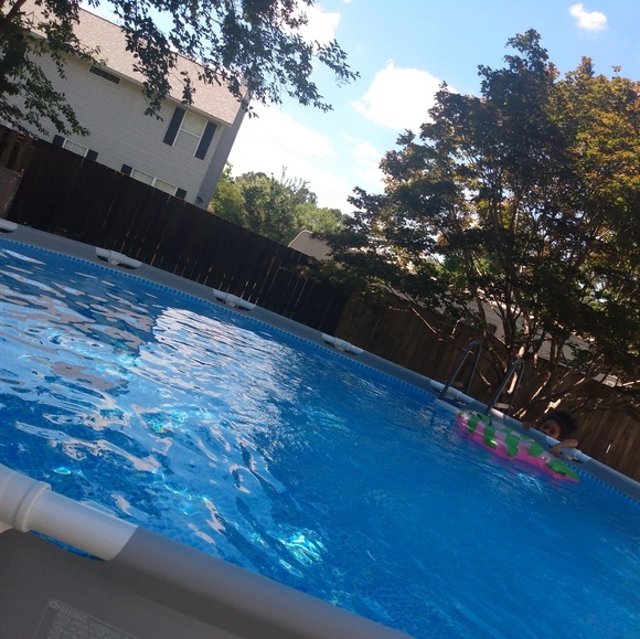 Meet your Posher, Crystal - Picture 1 of 1